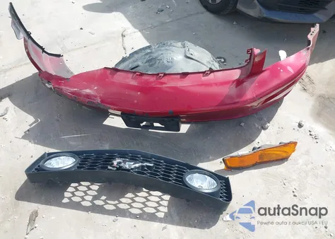 2007 Ford Mustang Gt Deluxe/Gt Premium from USA, damaged, VIN 1ZVFT85HX75304557